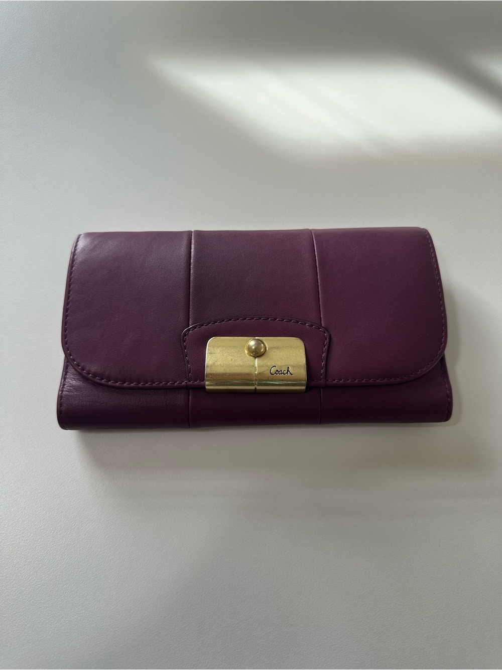 Coach Kristin Large Tri-Fold Wallet – Burgundy / Plum/ OBO - Picture 3 of 15